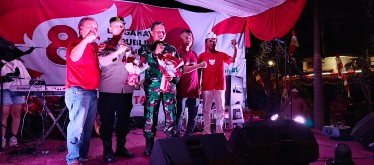 Kapolsek Margahayu Hadiri Panggung Hiburan Warga HUT RI ke-80 di Taman Kopo Indah 2 RW 17 Desa Margahayu Selatan, Wujudkan Kebersamaan dan Kondusifitas Wilayah