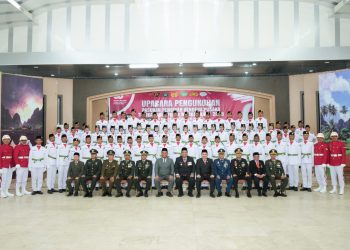 Sambut HUT ke-80, Kapolres Maros Hadiri Kegiatan Pengukuhan Pasukan Pengibar Bendera HUT RI ke-80