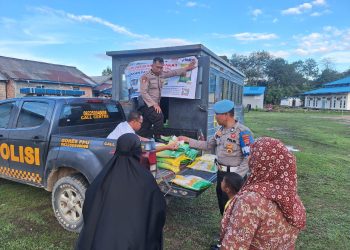Polres PPU Bersinergi dengan Bulog Gelar Gerakan Pangan Murah Warga Antusias