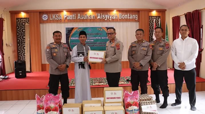Polres Bontang dan Bhayangkari Salurkan Bantuan Sembako ke Panti Asuhan Aisyiyah
