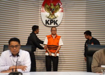 KPK Tahan Tersangka Korupsi Pemberian Fasilitas Kredit oleh LPEI kepada PT SMJL dan PT MAS