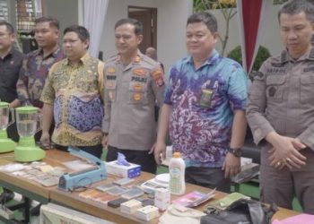 Polresta Samarinda Hadiri Pemusnahan Barang Bukti Narkotika, Kosmetik Ilegal, dan Peralatan Judi di Kejari Samarinda