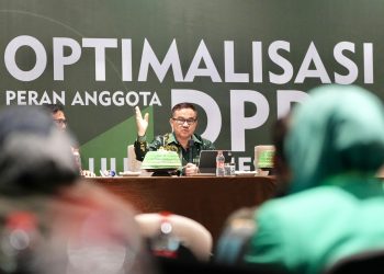 Sekda Sulsel Dorong Penguatan Kapasitas Anggota DPRD Lewat Bimtek
