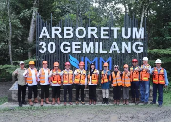 Gubernur Kaltim Kunker Wilayah Utara Tinjau SPAM dan Arboretum di Tambang Indominco Mandiri