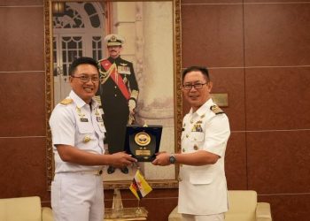 Dampingi Danguskamla Koarmada II, Komandan KRI Bima Suci Courtesy Call ke Royal Brunei Navy dan Kedubes RI
