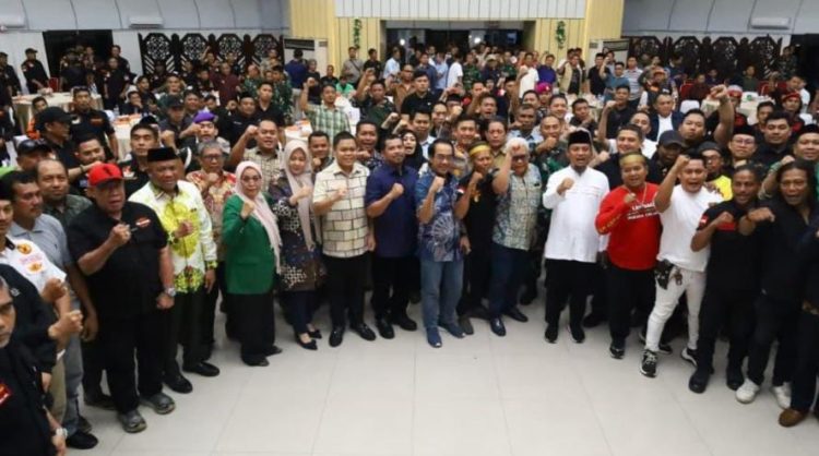 Kapolda Sulsel bersama Forkopimda Gelar Deklarasi Damai bersama Elemen Mahasiswa, Aktivis, Rektor, dan Ormas di Makassar