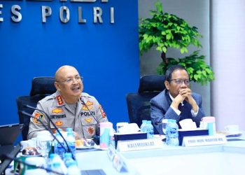 Polri Teguhkan Moral dan Profesionalisme Pasca Krisis, Gandeng Prof. Mahfud MD dan Komjen Chryshnanda