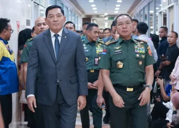 Panglima TNI dan Menhan RI Hadiri Raker dengan Komisi I DPR RI Bahas Penyesuaian Anggaran 2026