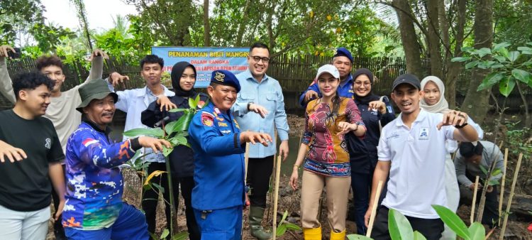 Ditpolairud Polda Kaltim Gelar Penanaman Mangrove Bersama Staf Khusus MPR RI, Peringati Hari Perlindungan Lapisan Ozon Sedunia