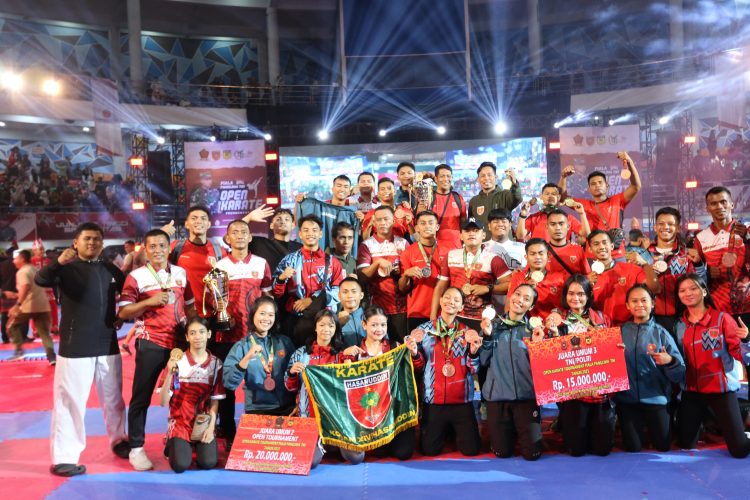 Atlet Karate Kodam XIV/Hsn Borong 23 Medali Pada Ajang Bergengsi Karate Open Tournament Piala Panglima TNI 2025