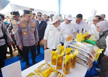 Gerakan Pangan Murah Polri Salurkan 1.386 Ton Beras SPHP di Tengah Panen Raya Kuartal III