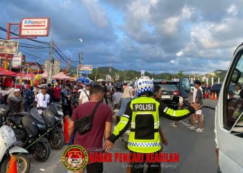 Layanan Prima Polri: Balapan Usai, Polisi Tetap Siaga Jamin Kenyamanan Turis di Destinasi Wisata Lombok