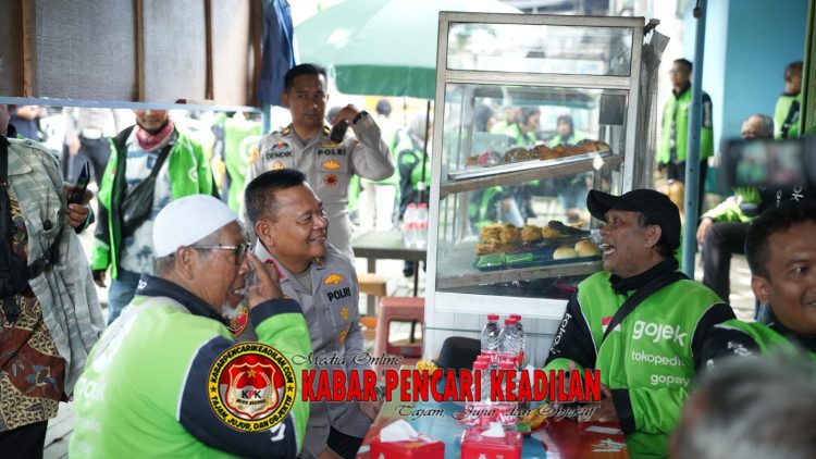 Perkuat Kemitraan dengan Komunitas Ojol, Kapolda Kaltim Resmikan Bengkel Ojol Kamtibmas dan Kedai Ojol Kamtibmas