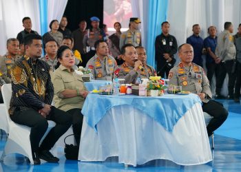 Kapolri Pantau Pembangunan Jembatan Bailey di Agam, Target Segera Difungsikan