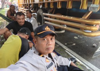 Satgas Ops Ketupat Mahakam 2026 Tegaskan Disiplin Sopir Truk di Pelabuhan Semayang