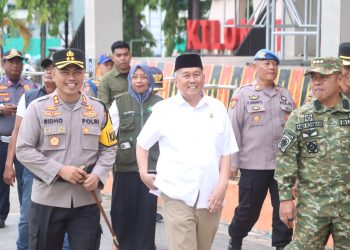 Polres Wajo Bersama Pemkab Wajo Gelar Apel Pengamanan Malam Takbiran Idul Fitri 1447 H. Di lapangan Merdeka sengkang.