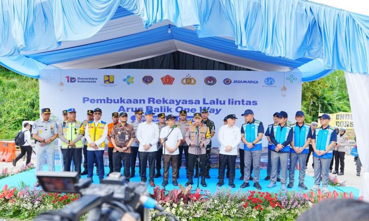 Kapolri Imbau Manfaatkan WFA, One Way Nasional Arus Balik Lebaran 2026 Resmi Dimulai