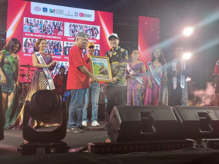 Pesta Rakyat HUT ke-80 RI di IKN, Ribuan Warga Tumpah Ruah, Polres PPU Kawal Hingga Kondusif