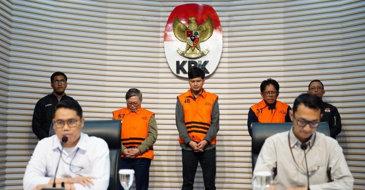 Bongkar..! KPK Tangkap Tangan Suap Izin Pengelolaan Kawasan Hutan