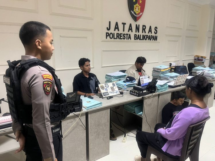 Polri Hadir Untuk Masyarakat “Respon Cepat Sat Samapta Polresta Balikpapan Meluncur ke TKP, Dugaan Pengancaman Menggunakan Sajam