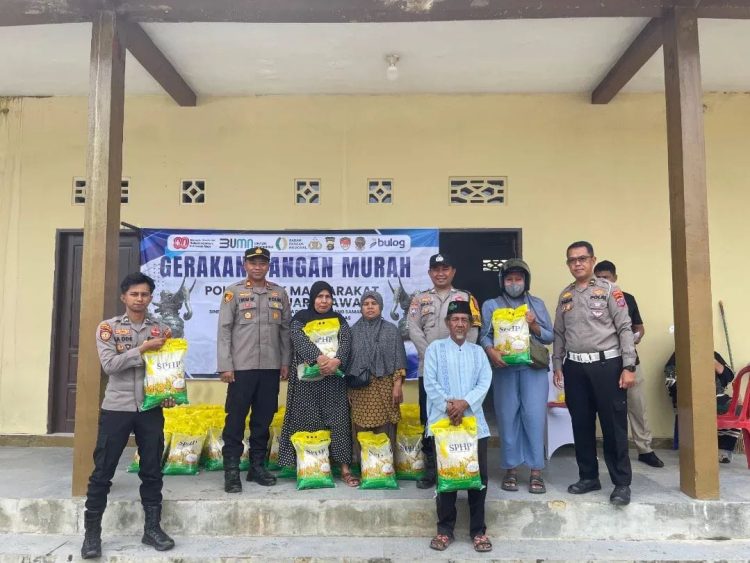 Polsek Sebulu Sukses Gelar Gerakan Pangan Murah di Halaman Mako Polsek Sebulu