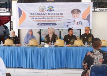 Wakil Gubernur Sulsel, Fatmawati Salurkan Bantuan di Jeneponto, Tegaskan Intervensi Nyata Tekan Stunting dan Kemiskinan Ekstrem