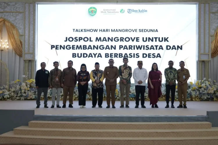Hari Mangrove Sedunia, Wagub Seno Aji Tegaskan Komitmen Lindungi Ekosistem Pesisir