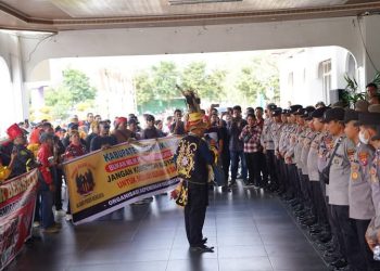 Aksi Damai Aliansi Paser Bersatu Berlangsung Aman dan Kondusif, Disambut Langsung oleh Bupati Paser