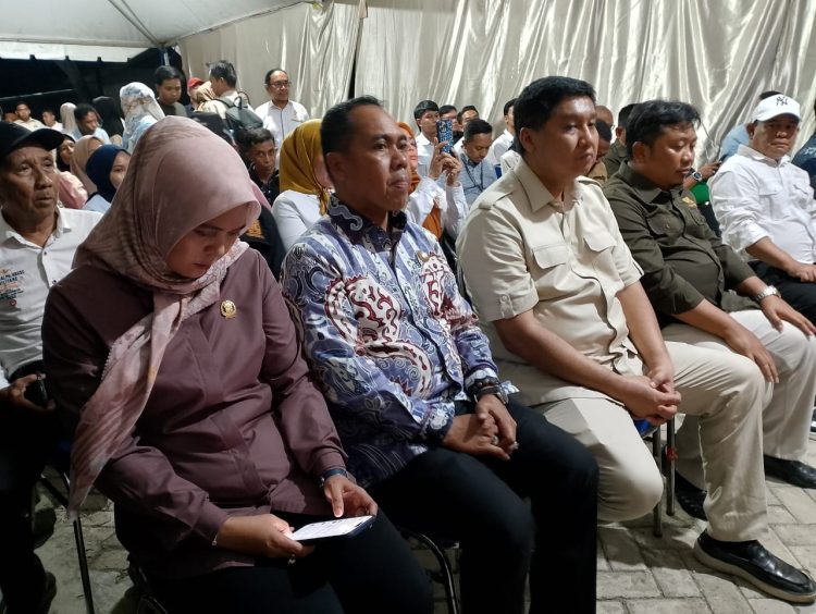 Melalui Program Presiden Prabowo: Menteri Perumahan, Maruat Sirait Serahkan 7 Unit Rumah Subsidi Kepada Warga Kurang Mampu