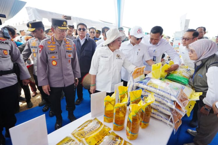 Gerakan Pangan Murah Polri Salurkan 1.386 Ton Beras SPHP di Tengah Panen Raya Kuartal III