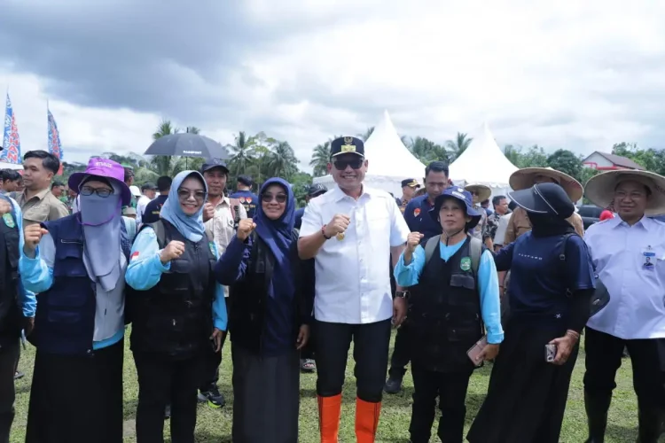 Petani Gapoktan Bukit Biru Nikmati Hasil Pertanian Modern Berbasis Digital Farming dan Bio-Invigorasi