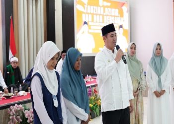 Dua Siswi Kurang Mampu dari Pangkep Dapat Kesempatan Sekolah di SMA SR