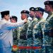 Presiden Prabowo Anugerahkan Pangkat Istimewa kepada 11 Purnawirawan TNI di KRI dr. Radjiman Wedyodiningrat