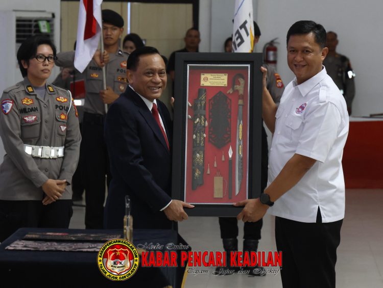 27 Perwira Tinggi Polri Naik Pangkat, 4 Naik Menjadi Komjen