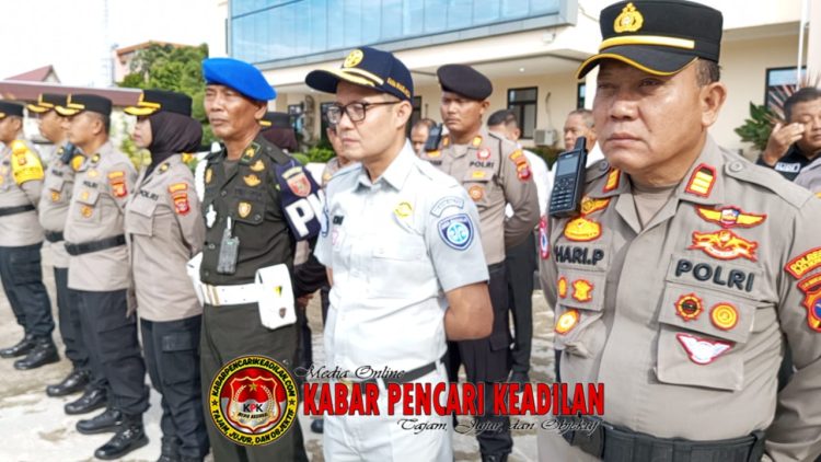 Kapolresta Balikpapan Pimpin Apel Gelar Pasukan Operasi Zebra Mahakam 2025 di Halaman Mapolresta Balikpapan