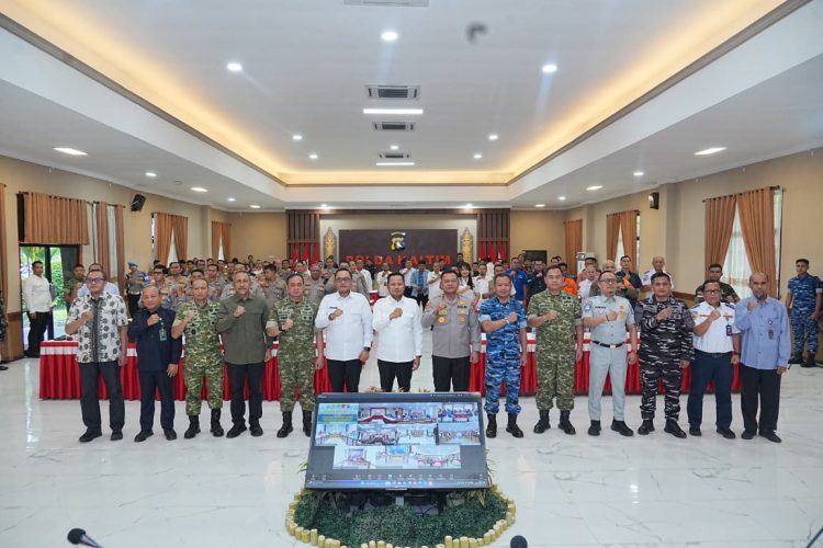 Polda Kaltim Gelar Rakor Lintas Sektoral Sambut Nataru, Fokus Bahas Pengamanan serta Antisipasi Cuaca Ekstrem.