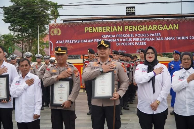 Kapolres Paser dan Sembilan Personel Terima Penghargaan dari TRC-PPA Jakarta