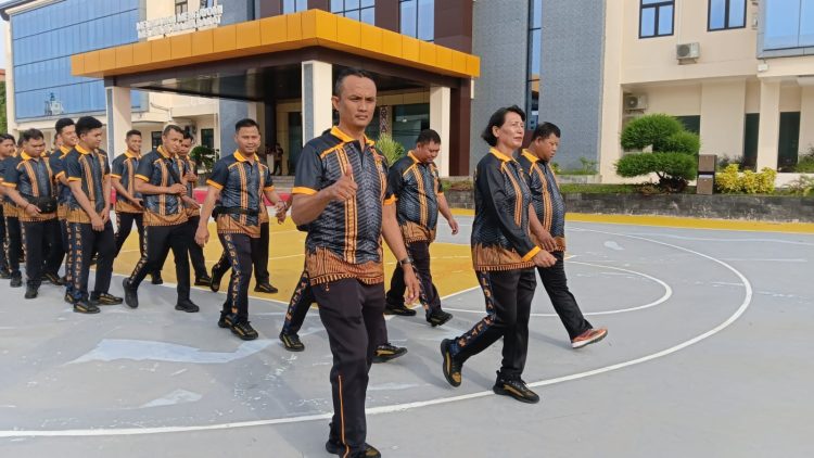 Polresta Balikpapan Gelar Jumat Sehat, Melalui Jalan Santai dan Senam Kebugaran