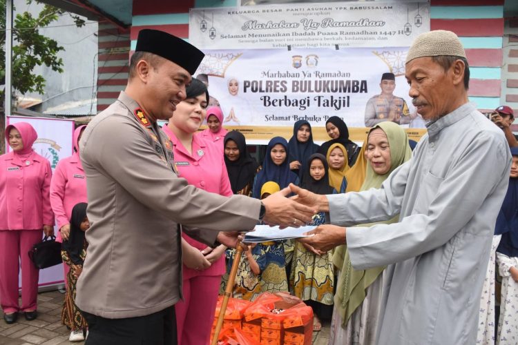 Bulan Penuh Berkah, Polres Bulukumba Berbagi Kasih di Panti Asuhan YPK Babussalam