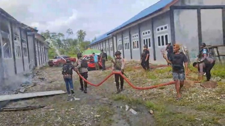 Heboh! Percobaan Pembakaran Ruang Kelas di Dekai, Aparat Gabungan Bergerak Cepat