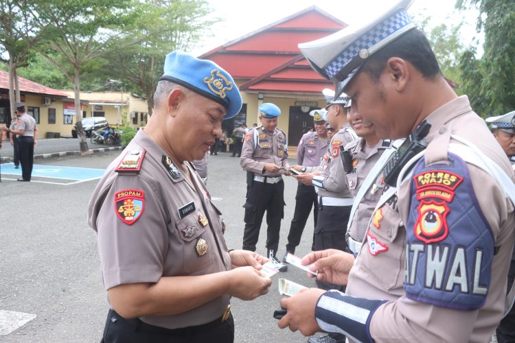 Propam Polres Wajo Gelar Gaktiblin, Tegakkan Disiplin Personel Sat Lantas