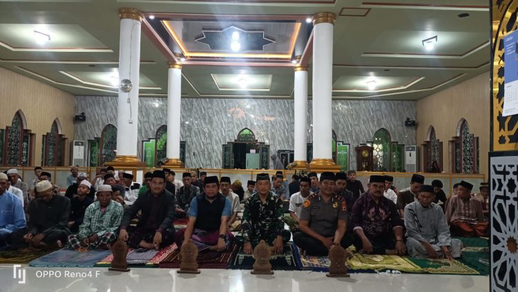 Safari Ramadan di Penrang Jadi Sorotan, Kapolsek Sampaikan Imbauan Penting untuk Warga