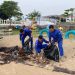 Komitmen Nyata Polri Jaga Lingkungan, Ditpolairud Polda Kaltim Bersihkan Pantai di Balikpapan