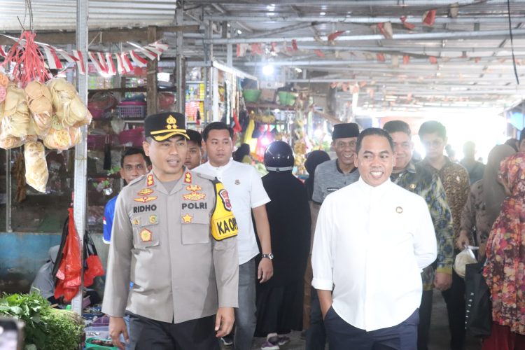 Jelang Lebaran, TPID Wajo Turun ke Pasar Pastikan Harga Sembako Stabil