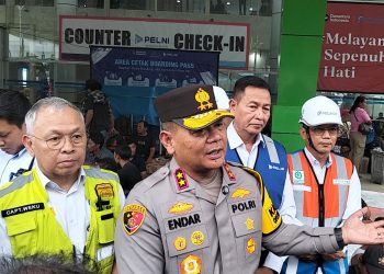 Kapolda Kaltim Tegas Pastikan Pengamanan Mudik di Pelabuhan Semayang Berjalan Optimal