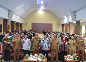 Mendorong Kemandirian Pemuda di Era Digital, Dispora Kaltim Gelar Seminar Ekonomi Kreatif di Samarinda